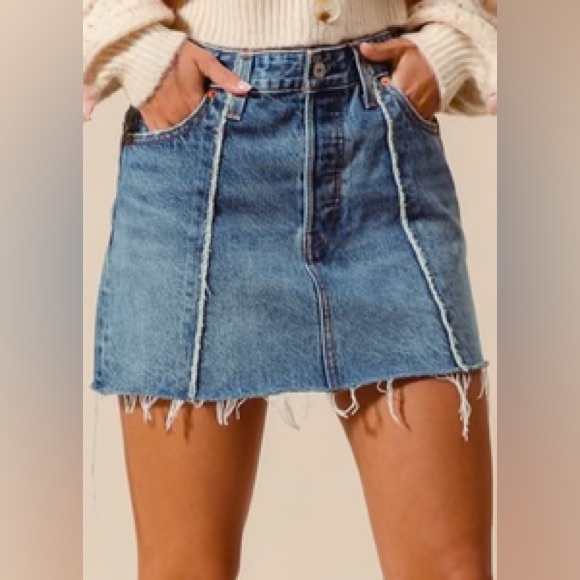 NWT Levi’s Recrafted premium denim icon skirt mid rise button fly womens size 26 - Picture 2 of 15